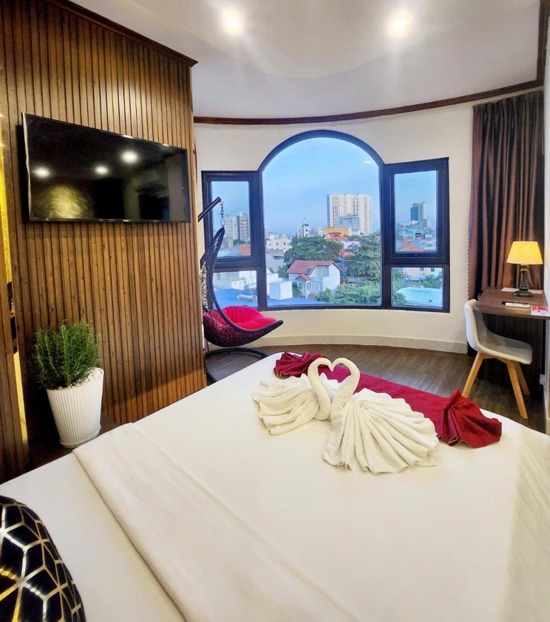 Ha Hotel & Apartment Vung Tau Exterior photo